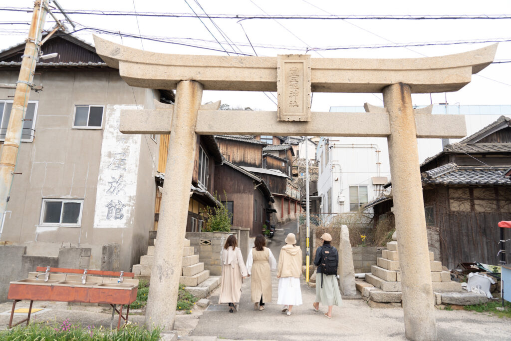 個人旅行スタイルで自由に散策する