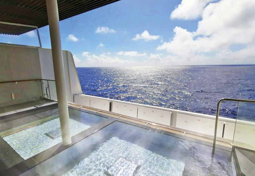 飛鳥Ⅱの大浴場